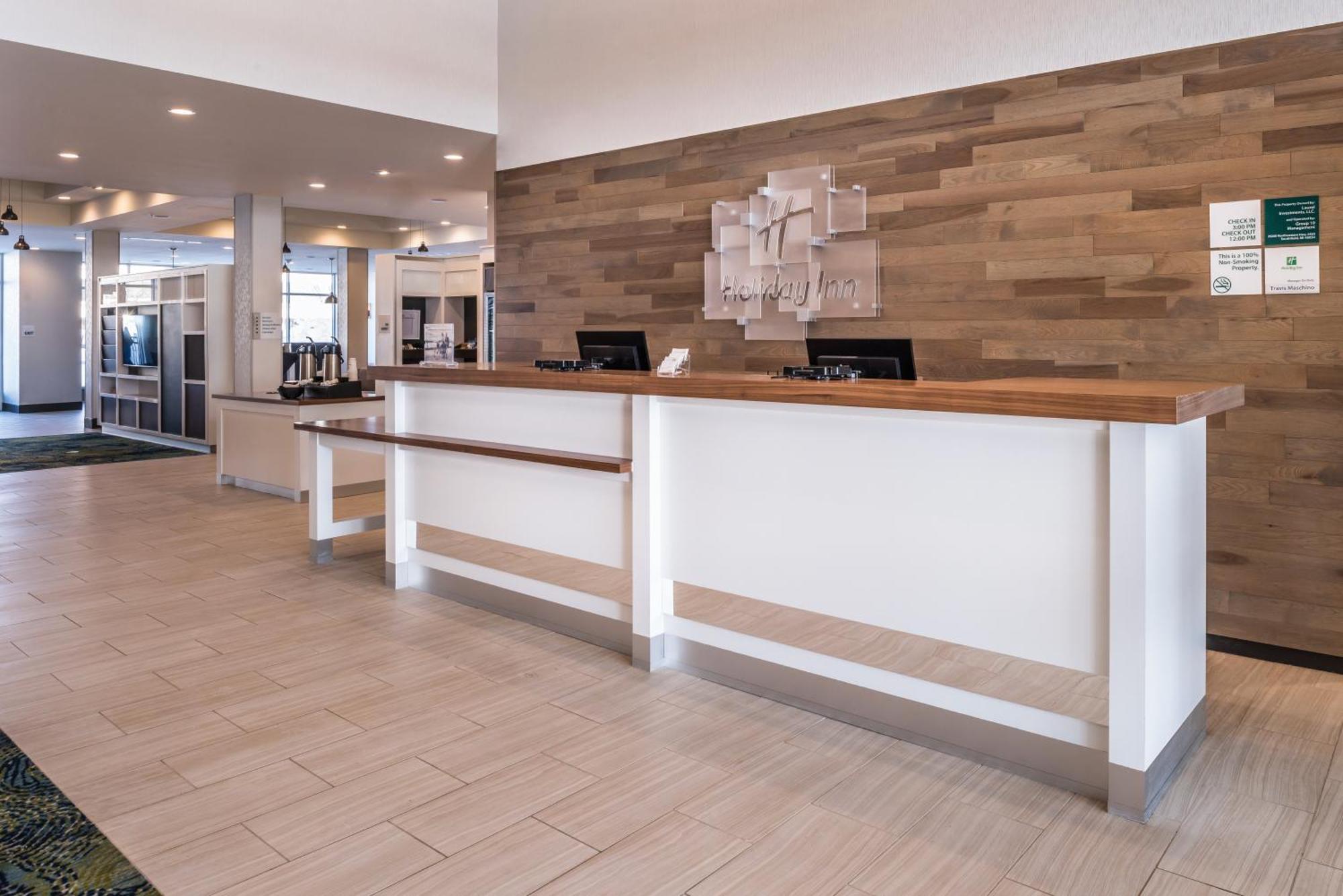 Holiday Inn Detroit Northwest - Livonia By Ihg Экстерьер фото