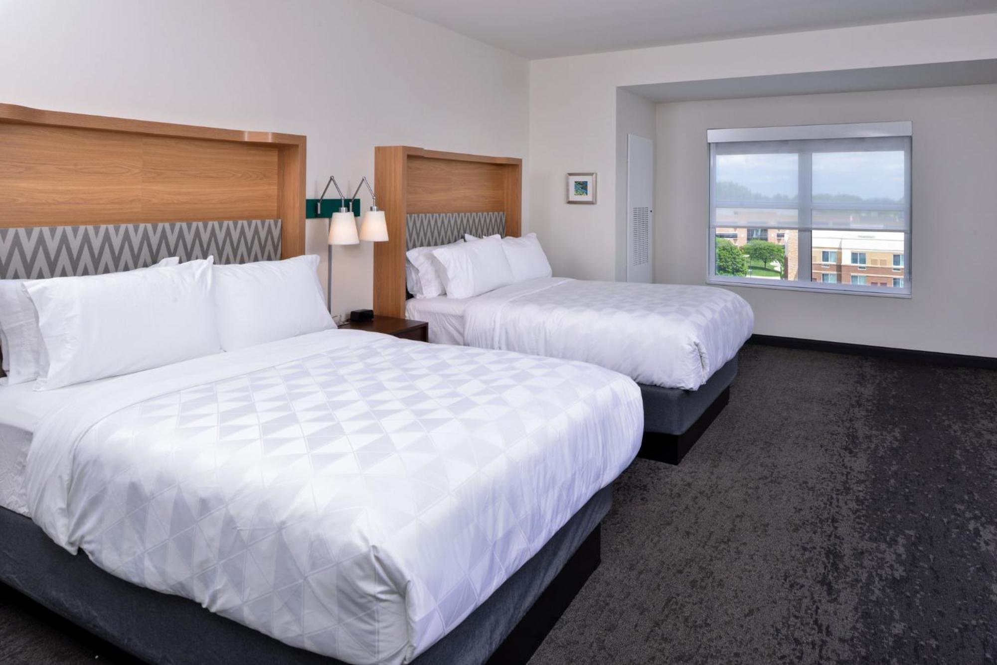 Holiday Inn Detroit Northwest - Livonia By Ihg Экстерьер фото